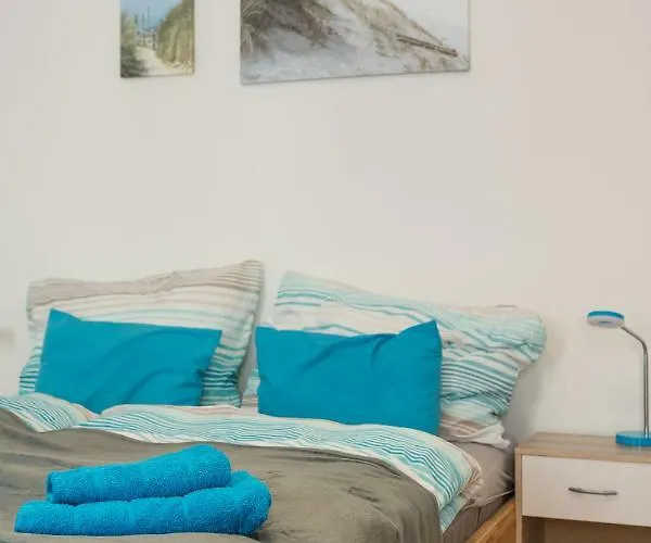 Cozy For Longer Apartment Vienna